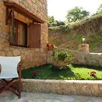 بيت ضيافة Xenios Zeys 4*