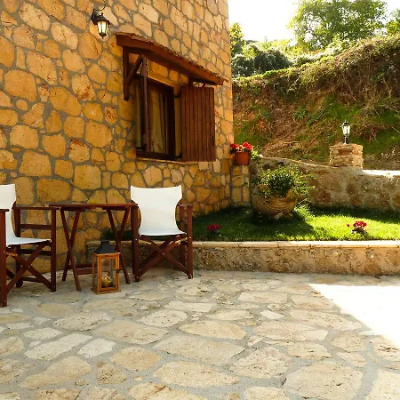 بيت ضيافة Xenios Zeys Synikia Mesi Trikalon