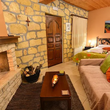 Xenios Zeys 게스트하우스 Synikia Mesi Trikalon